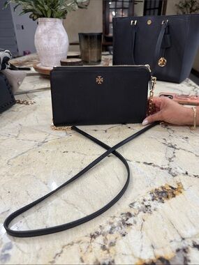 Tory Burch Black Leather Chain-Accent Crossbody Wallet